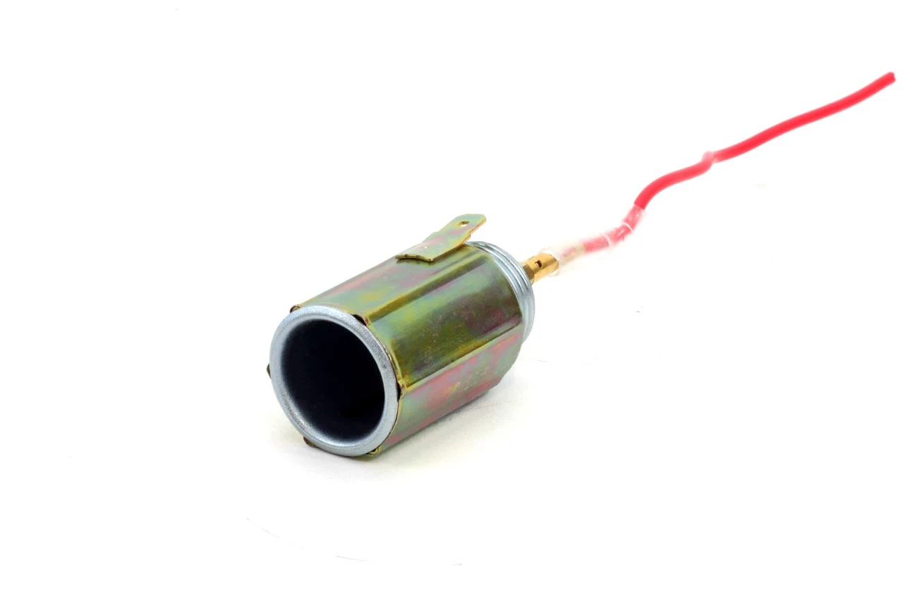 AMIO zásuvka autozapaľovača 12V
